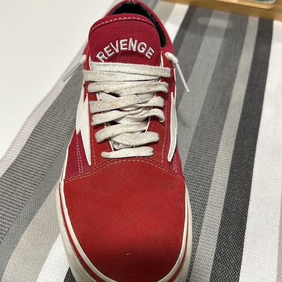 Classic Red Canvas x Suede - Picture 4 of 5